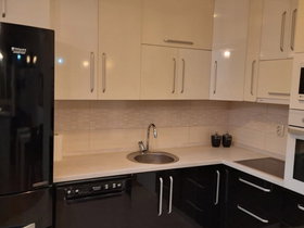Shkup Qendër, 3 Dhoma, 80 m² Me mobilim Apartament - Me Qira | Foto 10