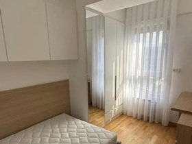 Shkup Aerodrom, 4 Dhoma, 90 m² Me mobilim Apartament - Qira Mujore
