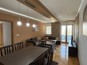 Üsküp Karpoş, 3 Oda, 65 m² Yeni Lüks Eşyalı Apartman Dairesi - Kiralık | Fotoğraf 2