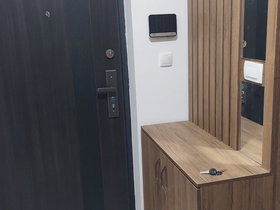 Üsküp Merkez Makedonya Meydanı, 1 Oda, 41 m² Yeni Lüks Eşyalı Apartman Dairesi - Kiralık