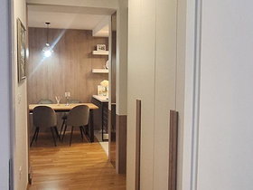 Скопје Гази Баба Автокоманда, 2 Соби, 68 m² Луксузно наместен Стан - За Изнајмување | Фотографија 4