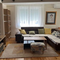 Üsküp Merkez: 3 oda 84 m² Ara kat Yeni Lüks Eşyalı Apartman Dairesi - Aylık Kiralık