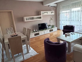 Shkup Karposh Kozle, 3 Dhoma, 77 m² Mobilim Luksoz Apartament - Me Qira