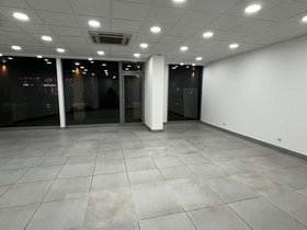 Centar Župa, 1 Oda, 62 m² Eşyasız Ticari Mülk - Kiralık | Fotoğraf 4