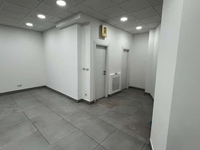 Centar Župa, 1 Oda, 62 m² Eşyasız Ticari Mülk - Kiralık | Fotoğraf 5