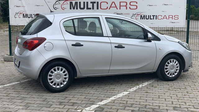 Opel Corsa 2018 | Rent a Car | 30 € | Skopje Centar | Photo 1