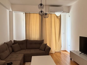 Üsküp Merkez, 2 Oda, 45 m² Yeni Lüks Eşyalı Apartman Dairesi - Kiralık