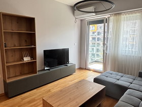 Üsküp Merkez, 4 Oda, 95 m² Yeni Lüks Eşyalı Apartman Dairesi - Kiralık