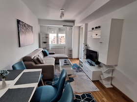 Shkup Aerodrom, 3 Dhoma, 55 m² Mobilim Luksoz Apartament - Me Qira | Foto 2