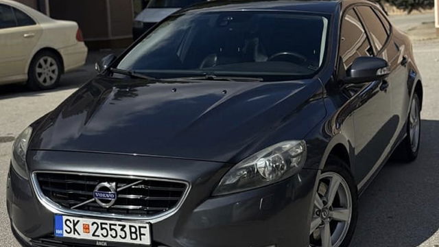 Volvo V40 2014 | Në shitje | 9.000 € | Shkup Çairë | Foto 1