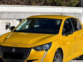 2023 Model Peugeot 208 Petrol Automatic Transmission Hatchback 149,000 km - For Sale | Photo 6