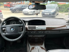 2005 Model BMW 7 Diesel Automatic Transmission Sedan 291,118 km - For Sale | Photo 6