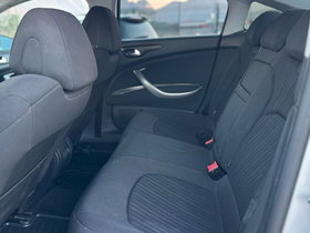 2010 Model Citroen C5 Diesel Manual Transmission Sedan 241,552 km - For Sale | Photo 6