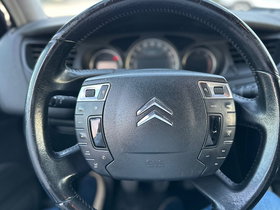 2010 Model Citroen C5 Diesel Manual Transmission Sedan 241,552 km - For Sale | Photo 9