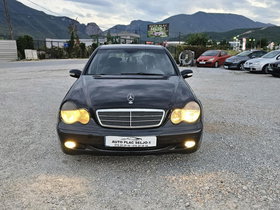 2001 Model Mercedes-Benz C Diesel Automatic Transmission Sedan 419,303 km - For Sale | Photo 1