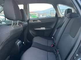2010 Model Subaru Impreza Diesel Manual Transmission Hatchback 226,404 km - For Sale | Photo 5