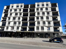 Gostivari, 4 Dhoma, 120 m² Pa mobilim Apartament - Në Shitje