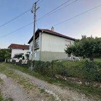 House for Sale in Negotino – 5 rooms 300 m² 60.000 € | 04.02.2026 | Photo 6