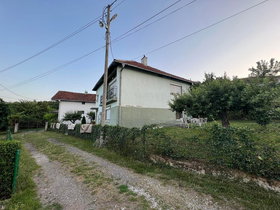 Negotino, 5 Rooms, 300 m² Furnished Detached House - For Sale | Photo 6