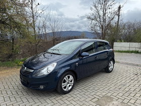 2010 Model Opel Corsa Diesel Manual Transmission Sedan 140,000 km - For Sale | Photo 2