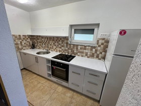 Gostivar, 2 Rooms, 45 m² Furnished Apartment - Monthly Rental