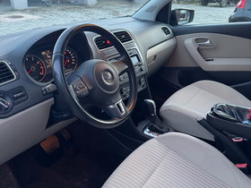 2010 Model Volkswagen Polo Benzin Otomatik Vites Sedan 213.000 km - Satılık | Fotoğraf 5