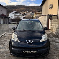 2007 Model E zezë Peugeot 107 Sedan Manuale 230000 km Në Shitje