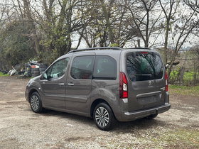 2019 Model Peugeot Partner Diesel Manual Transmission Sedan 160,000 km - For Sale | Photo 4