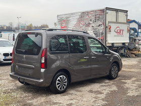2019 Model Peugeot Partner Diesel Manual Transmission Sedan 160,000 km - For Sale | Photo 5