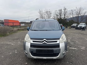 2009 Model Citroen Berlingo Diesel Manual Transmission Pickup 250,000 km - For Sale