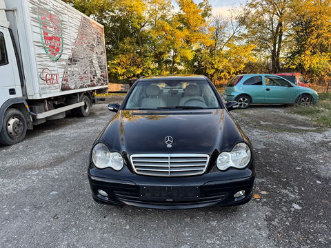 Mercedes-Benz 200 2005 | На продажба | 4.700 € | Скопје Карпош | Фотографија 1