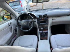2005 Model Mercedes-Benz 200 Diesel Manual Transmission Sedan 290,000 km - For Sale | Photo 7