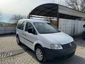 2010 Model Volkswagen Caddy Diesel Manual Transmission Panelvan - Van 300,000 km - For Sale | Photo 5