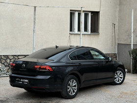 2022 Модел Volkswagen Passat Дизел Автоматски Менувач Седан 174.000 км - На Продажба | Фотографија 3