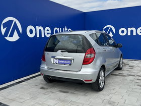 2012 Model Mercedes-Benz A Diesel Manual Transmission Hatchback 192,136 km - For Sale | Photo 4