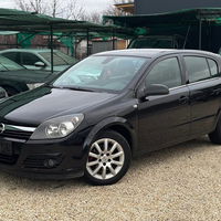 2005 Model Black Opel Astra Sedan Manual 22000 km For Sale