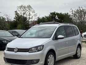 2013 Model Volkswagen Touran Dizel Transmision Automatik Sedan 200.000 km - Në Shitje