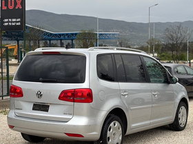 2013 Model Volkswagen Touran Diesel Automatic Transmission Sedan 200,000 km - For Sale | Photo 7