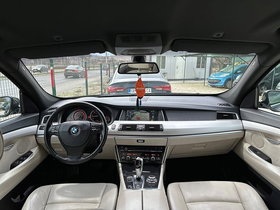 2010 Model BMW 5 Diesel Automatic Transmission Sedan 193,000 km - For Sale | Photo 4