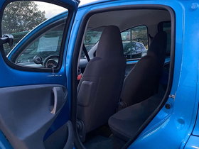 2007 Model Peugeot 107 Petrol Manual Transmission Sedan 220,000 km - For Sale | Photo 5