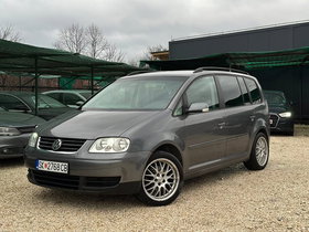 2006 Model Volkswagen Touran Diesel Manual Transmission Sedan 200,000 km - For Sale