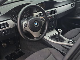 2006 Model BMW 3 Petrol Manual Transmission Sedan 240,000 km - For Sale | Photo 8