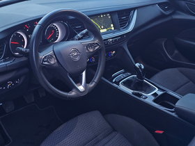 2021 Model Opel Insignia Diesel Manual Transmission Sedan 150,000 km - For Sale | Photo 11