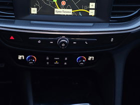2021 Model Opel Insignia Diesel Manual Transmission Sedan 150,000 km - For Sale | Photo 12