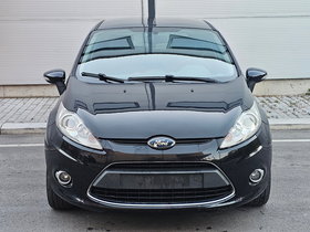2011 Model Ford Fiesta Diesel Manual Transmission Hatchback 194,000 km - For Sale | Photo 2