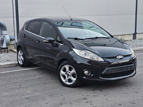 2011 Model Ford Fiesta Diesel Manual Transmission Hatchback 194,000 km - For Sale | Photo 3