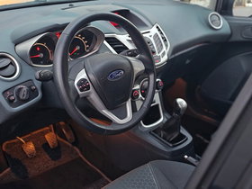 2011 Model Ford Fiesta Diesel Manual Transmission Hatchback 194,000 km - For Sale | Photo 7