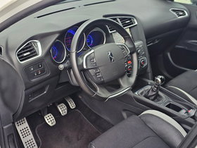 2015 Model DS Automobiles DS 4 Diesel Manual Transmission Hatchback 182,000 km - For Sale | Photo 9