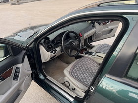 2009 Model Mercedes-Benz C Diesel Manual Transmission Station Wagon 200,000 km - For Sale | Photo 8