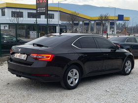 2018 Model Skoda Superb Dizel Transmision Automatik Sedan 157.000 km - Në Shitje | Foto 5